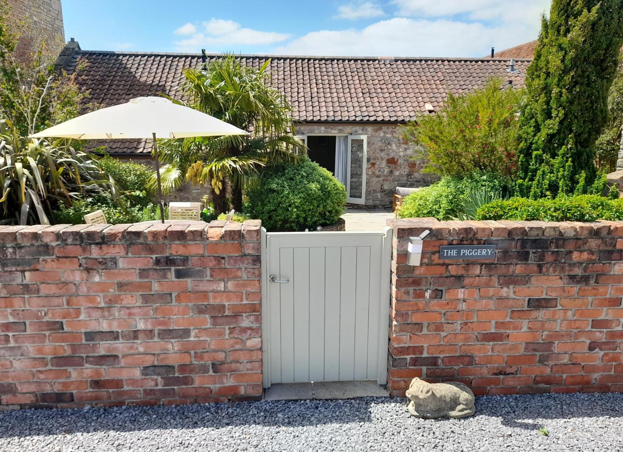 Luxury Barn Conversion Wells Exterior foto